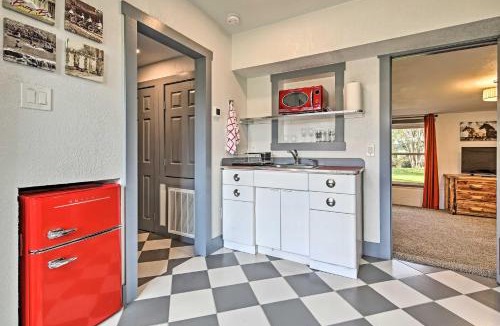 Blanco House | Retro Updated Blanco Abode - Steps to Main Street!