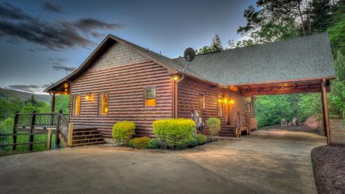 Cherry Log House | Ridgescapes