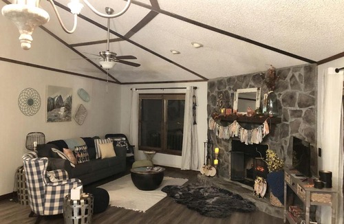 Sky Valley House | Rustic Tree Top Cabin in Sky Valley, Georgia