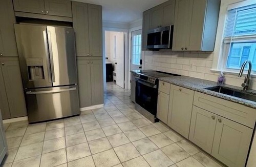 Point Pleasant Beach House | Spacious 3BR 2ba Beach Ranch, NEW RENOVATIONS! - Great location, Sleeps 8!