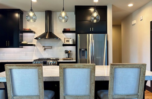 Broken Arrow House | Spacious Broken Arrow Home for Long Stays