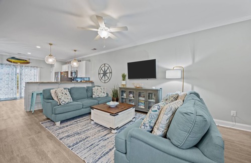 Atlantic Beach House | Spacious poolside 4BR short walk to the beach!