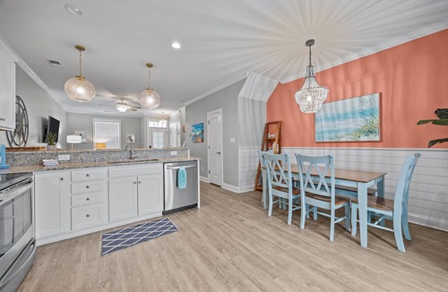 Atlantic Beach House | Spacious poolside 4BR short walk to the beach!