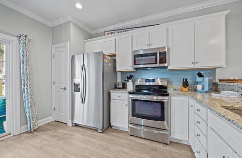 Atlantic Beach House | Spacious poolside 4BR short walk to the beach!