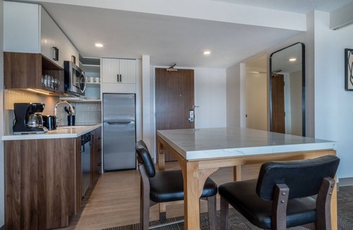O'Hare Hotel | Staybridge Suites Chicago O'Hare - Rosemont by IHG