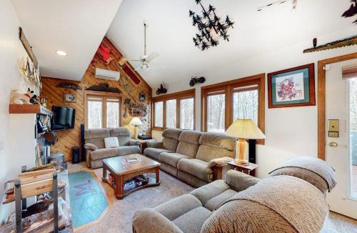 Stratton Mountain House | Stratton Hideway