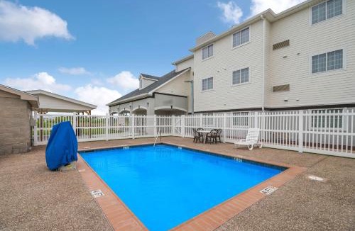Ingleside Hotel | Studio 6-Ingleside, TX