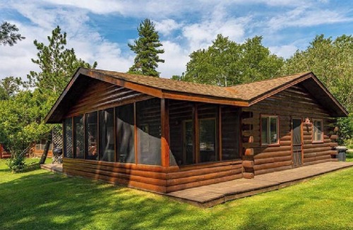 Ely Apartment | Timberwolf .