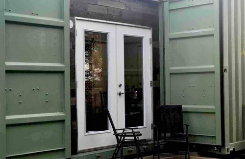 Lockhart House | Tiny Home/Double ContainerHome “Jolly Green Giant”
