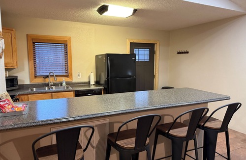 Matewan Cabin | Trailhead Riverfront Cabin