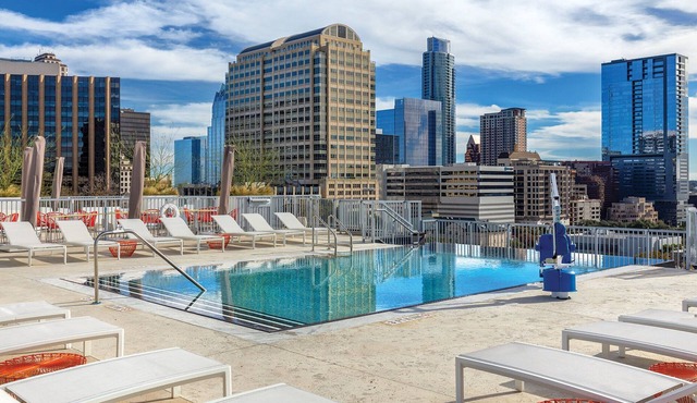 Austin | Urban Retreat | Pool + Downtown Access