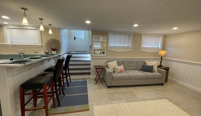 Beachside Studio centrally-located 5min. from the beach