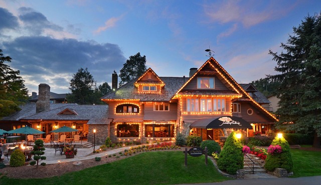 Bob Timberlake Inn at Chetola Resort