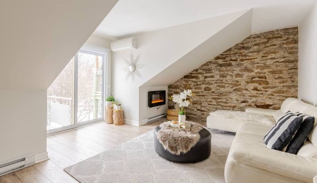 Designer Maisonnette with Stunning Tay Basin and Fountain View