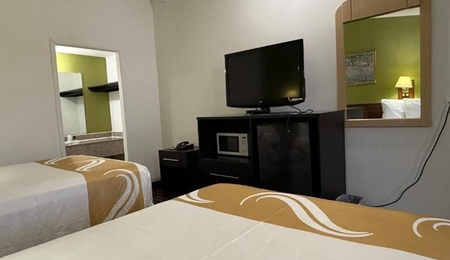Executive Inn