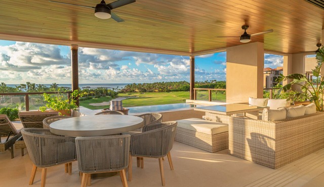 Inside Punta Mita Resort Ocean View 3BR Golf Cart + Breakfast Prep+ GYM Marietas in Punta de Mita