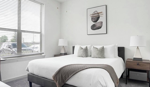 Landing | Stylish 1BD, Clubhouse, Yoga Studio