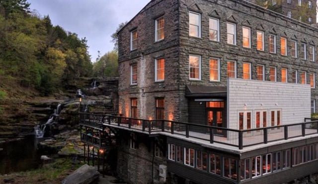 Ledges Hotel