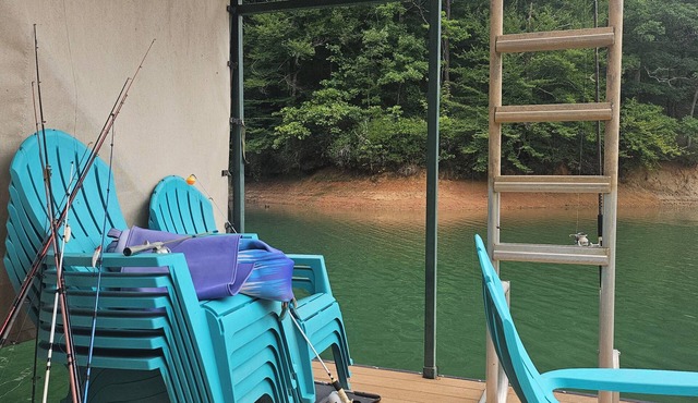 Luxurious & Spacious Lake Hartwell Home near Clemson, Anderson, and Greenville. in Fair Play