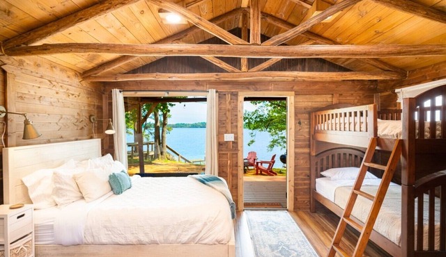 Rustic Cedar Waterfront Cabin 7 on Toledo Bend