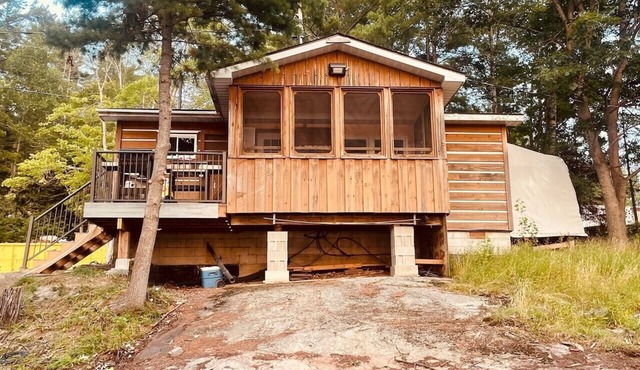 Spacious Three-Bedroom Cottage in Whitefish