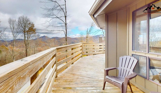 Timbers A3 Rustic Modern Cabin with Views