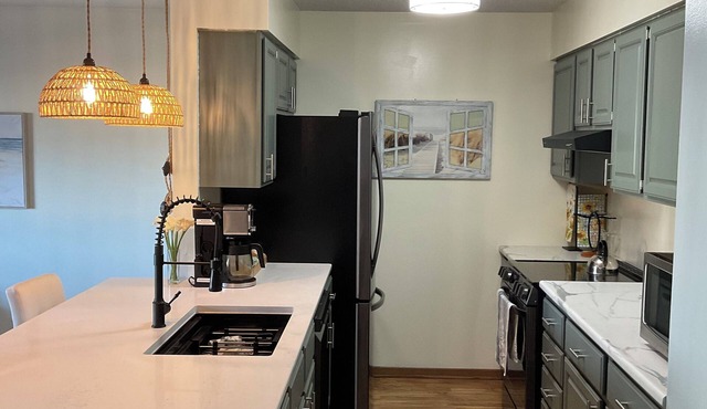 Upper level, one bedroom, one bath condo, with Lake Superior views. in La Pointe
