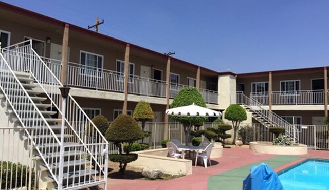 Willow Tree Lodge
