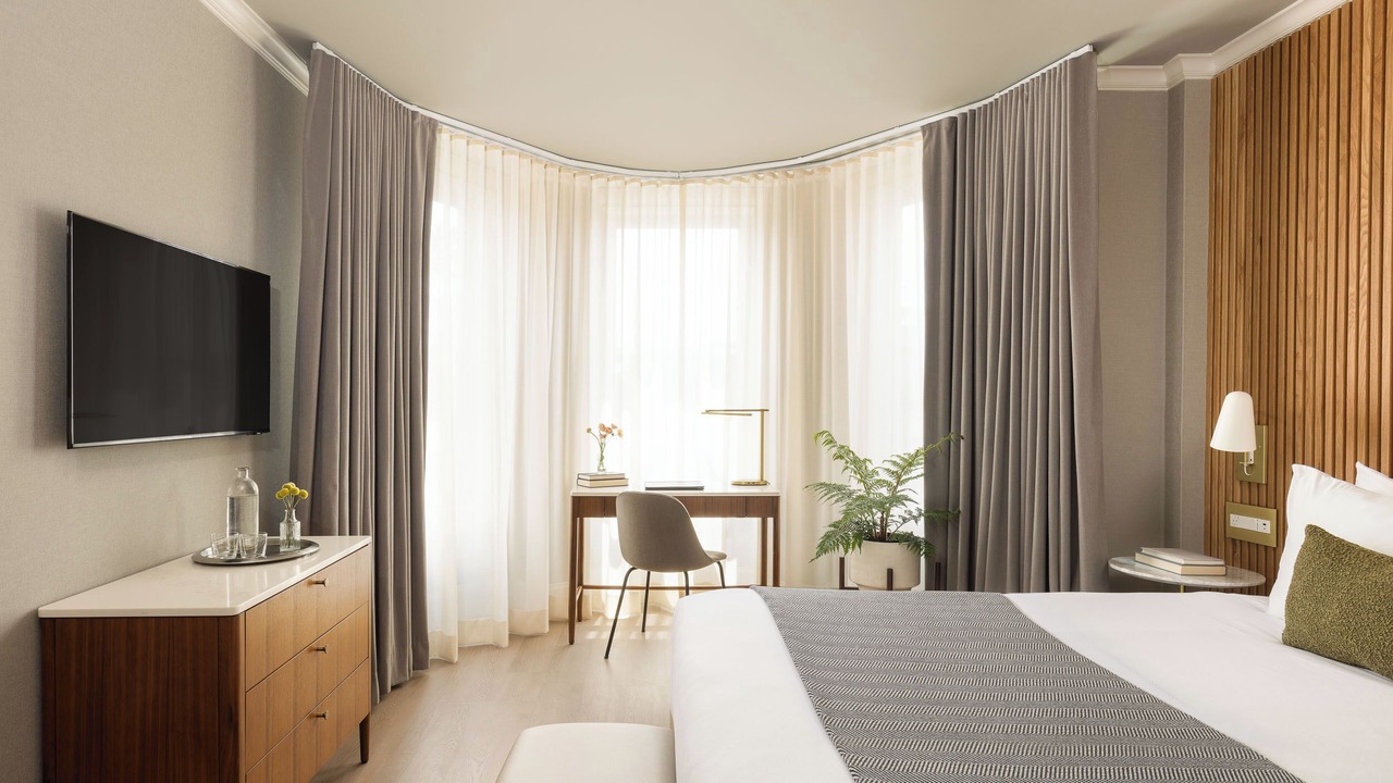 Photo of Bedroom in Mid-Cambridge