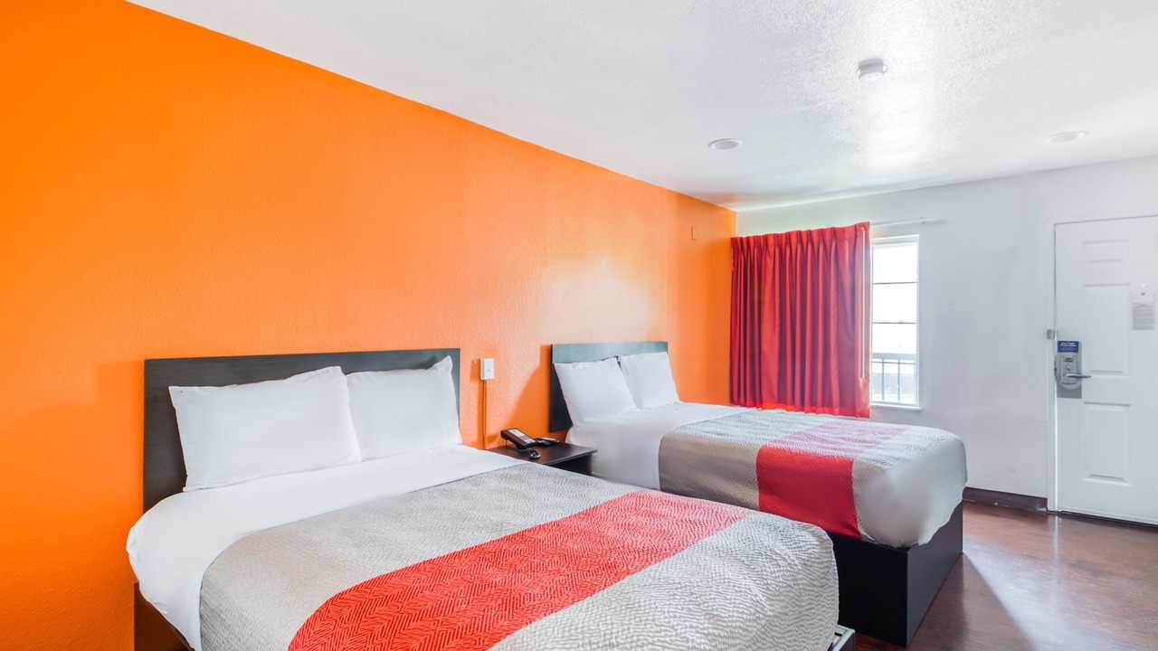 Photo of Bedroom in Broadmoor