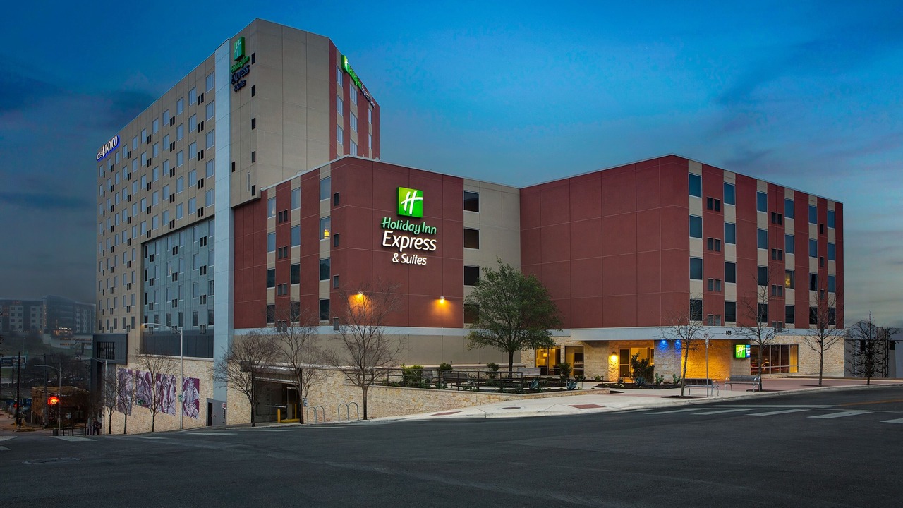 Photo of Outdoor in Red River Cultural District