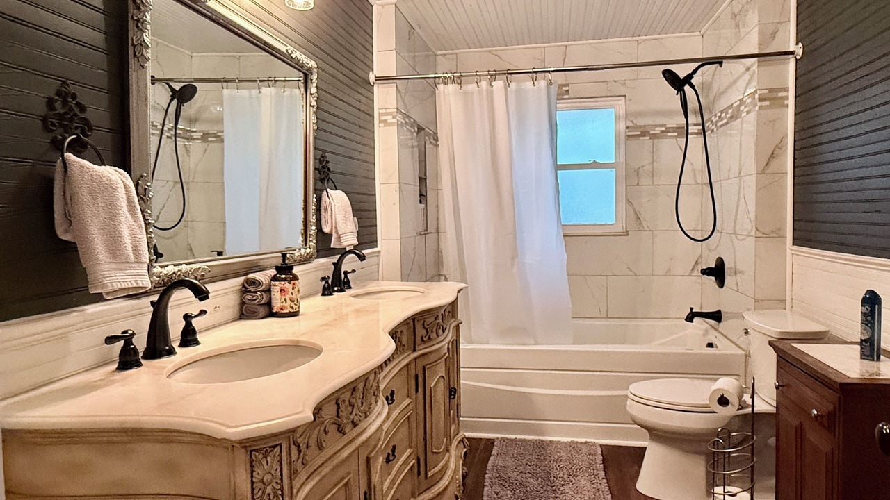 Photo of Bathroom in Mooresville