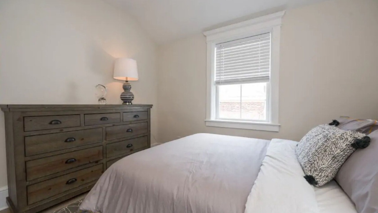 Photo of Bedroom in Ventnor City