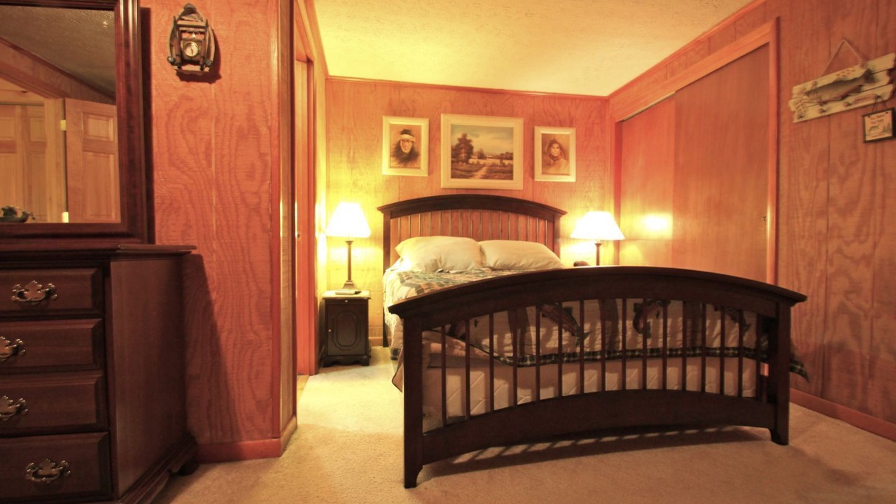 Photo of Bedroom in Edray