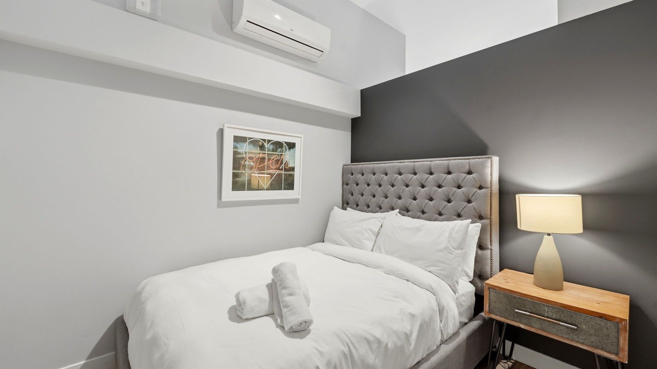 Photo of Bedroom in The Loop