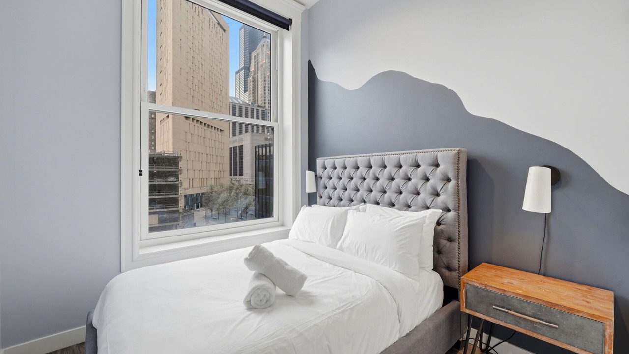 Photo of Bedroom in The Loop