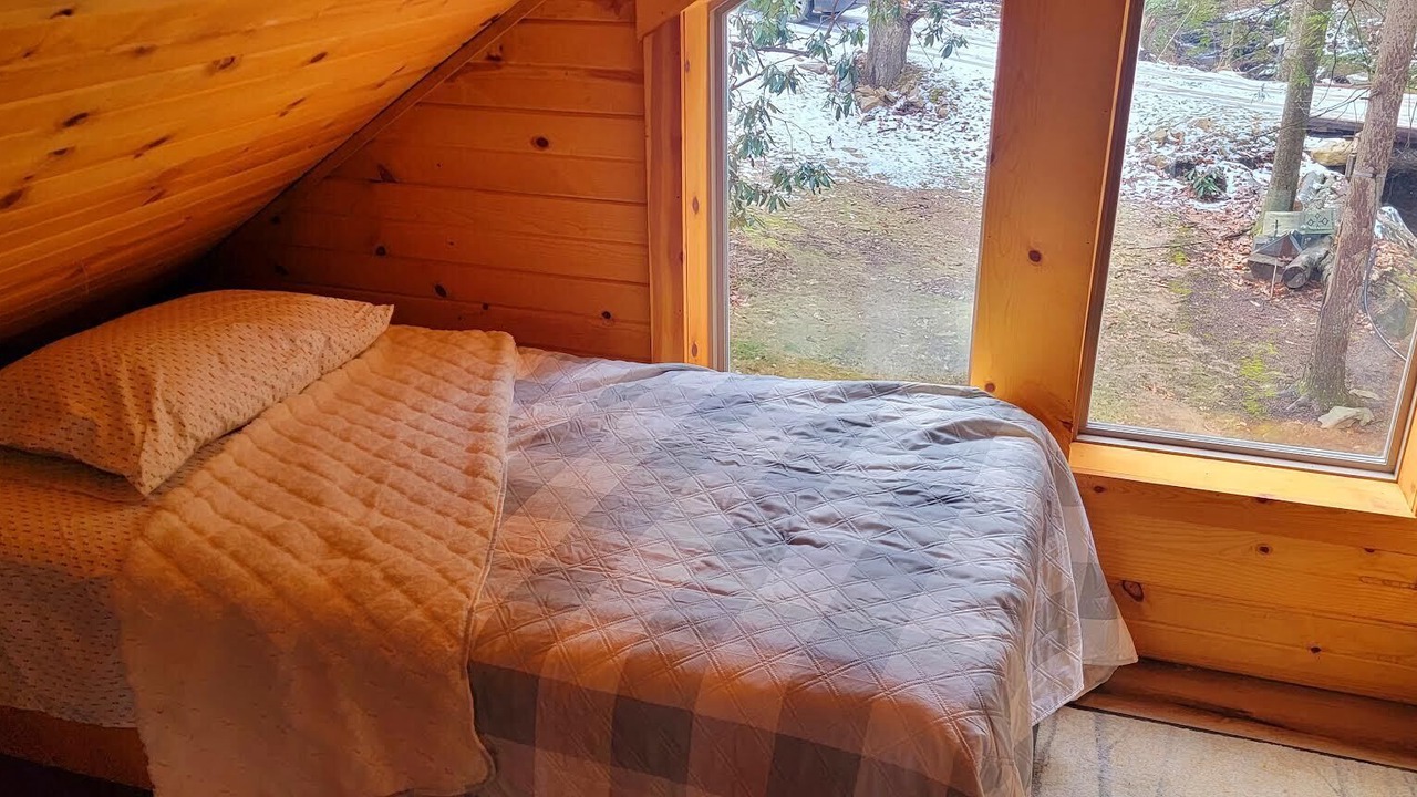 Photo of Bedroom in Coolspring