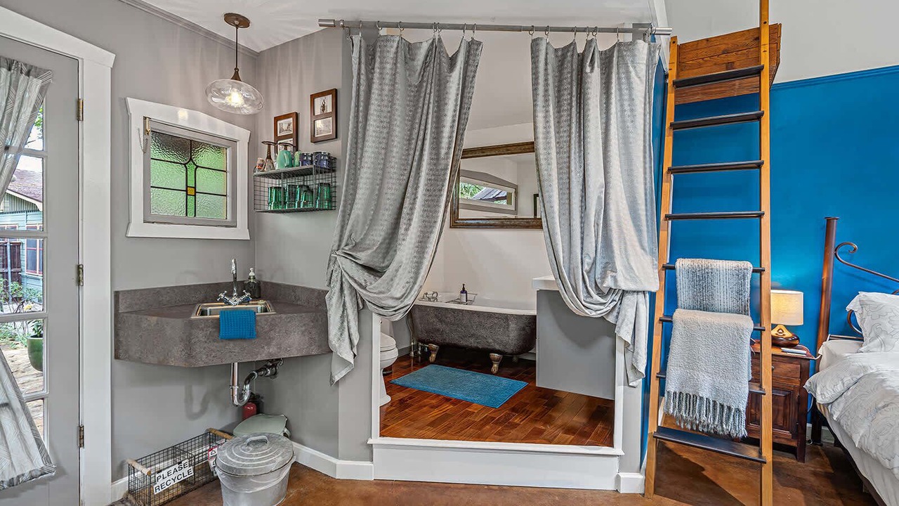 Photo of Bedroom in Travis Heights