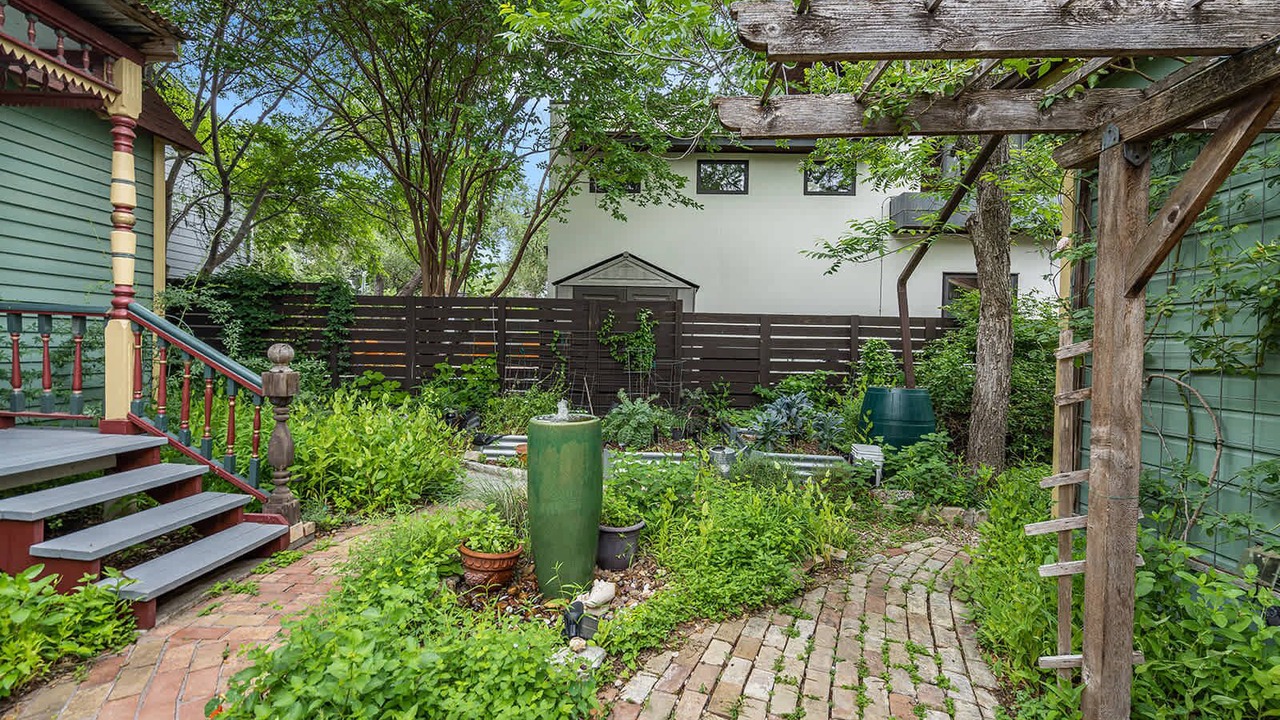 Photo of Outdoor in Travis Heights