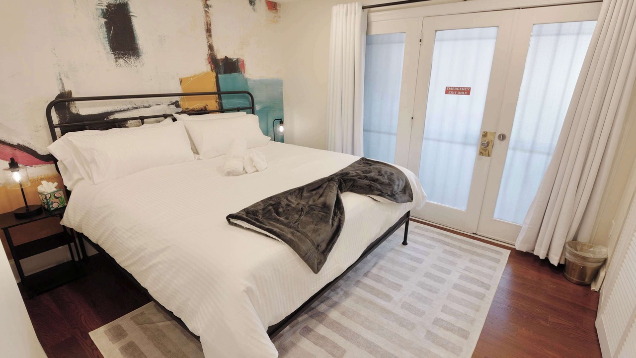 Photo of Bedroom in Stanton Park